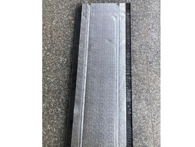 預置溝槽鋁板地暖模塊