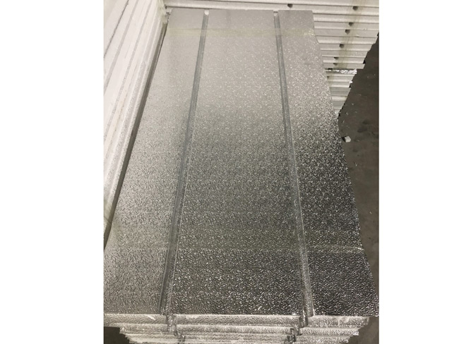 預置溝槽鋁板地暖模塊