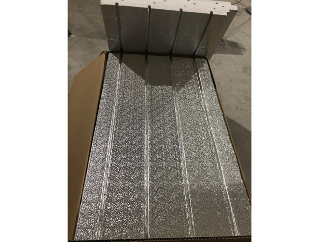 預(yù)置溝槽鋁板地暖模塊